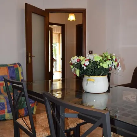 Casa E Per Lavoro Elena E Carla 4*