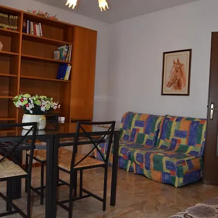 Couette-café Casa E Per Lavoro Elena E Carla 4*