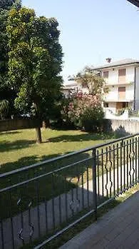 Casa E Per Lavoro Elena E Carla Couette-café 4*