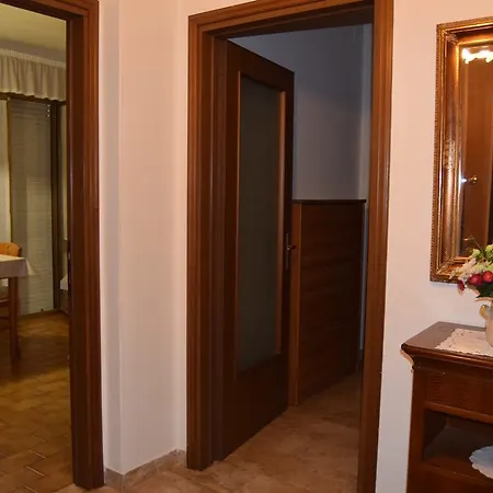 Casa E Per Lavoro Elena E Carla Bed & Breakfast