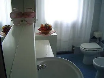 Casa E Per Lavoro Elena E Carla Bed & Breakfast Spinea