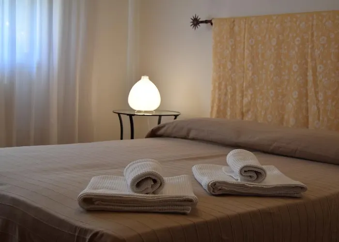 Bed & Breakfast Casa E Per Lavoro Elena E Carla Spinea